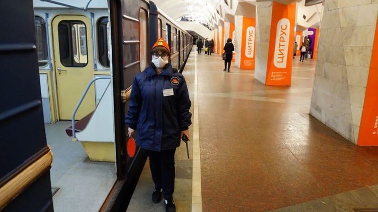 Кернес намерен запустить харьковскую подземку 12 мая. Фото: Facebook/ gennadykernes