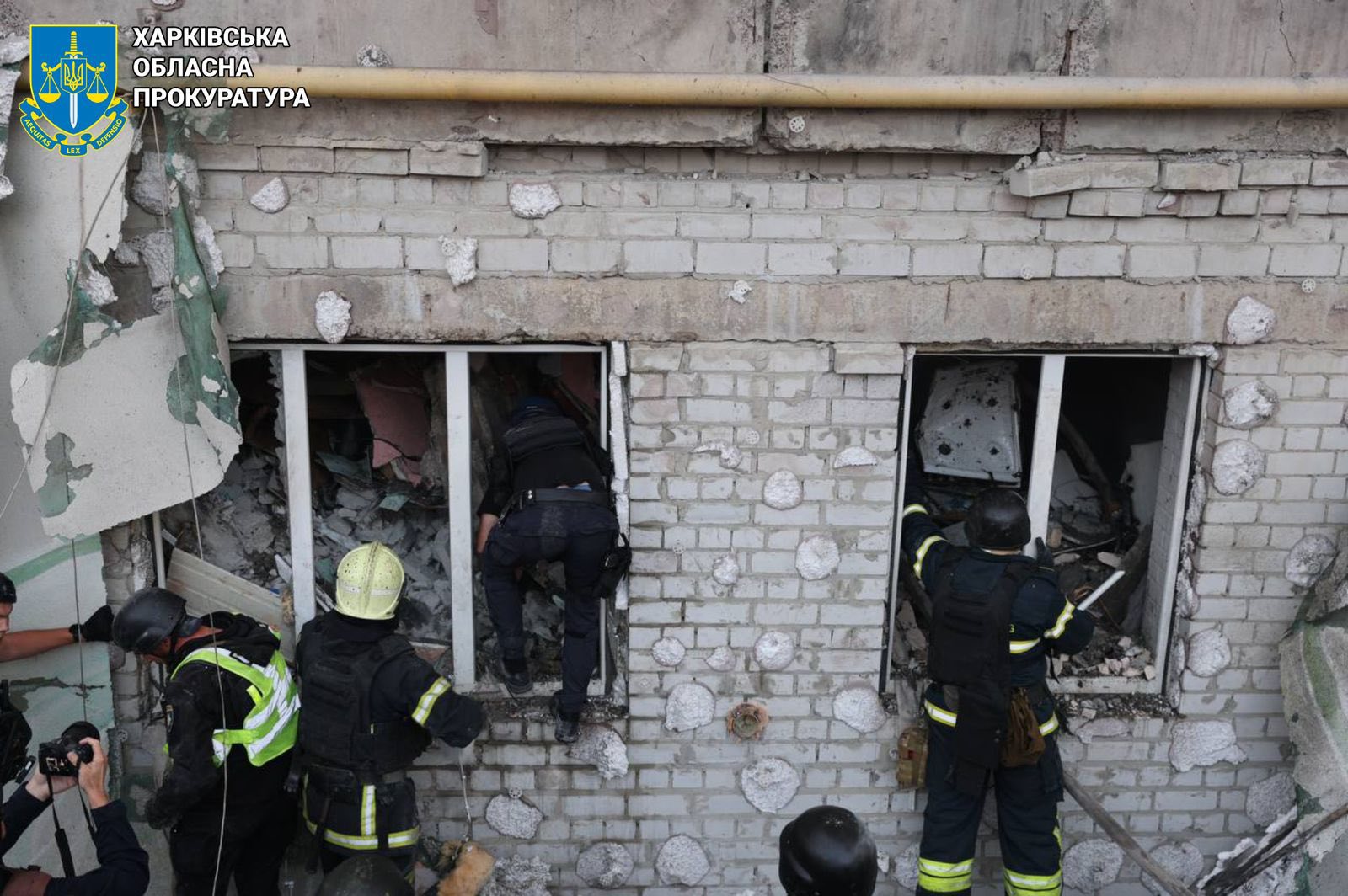 Фото рятувальної операції (4). Джерело - facebook.com/pgo.gov.ua